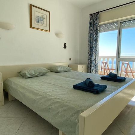 Rosa Guest House #6 - Com Vista Mar, Mesmo Em Frente A Praia Do Inatel Em Albufeira Eksteriør billede